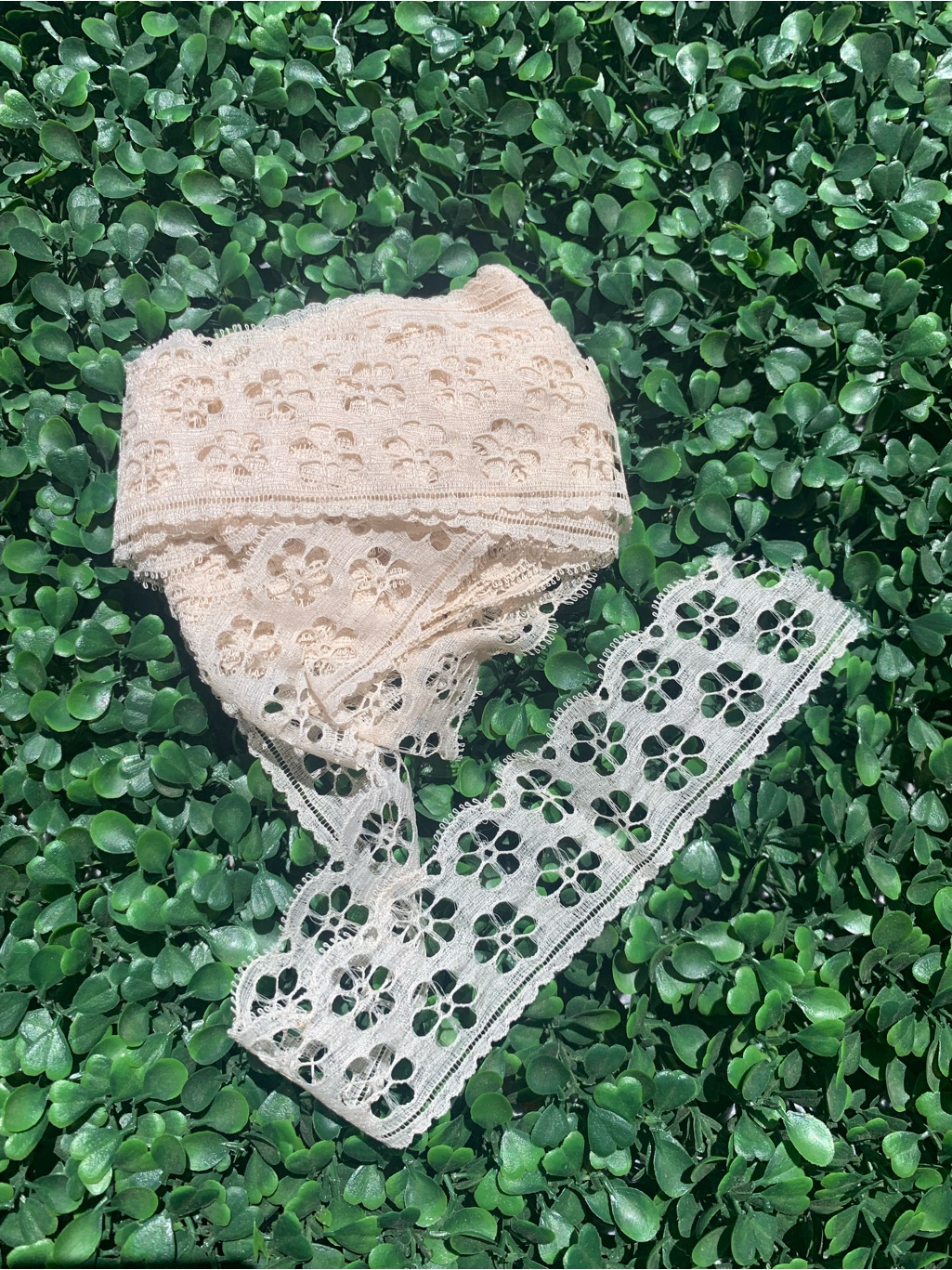 Vintage 1970s 70s Synthetic Cream Floral Eyelet Lace Trim Sewing Supplies Boho